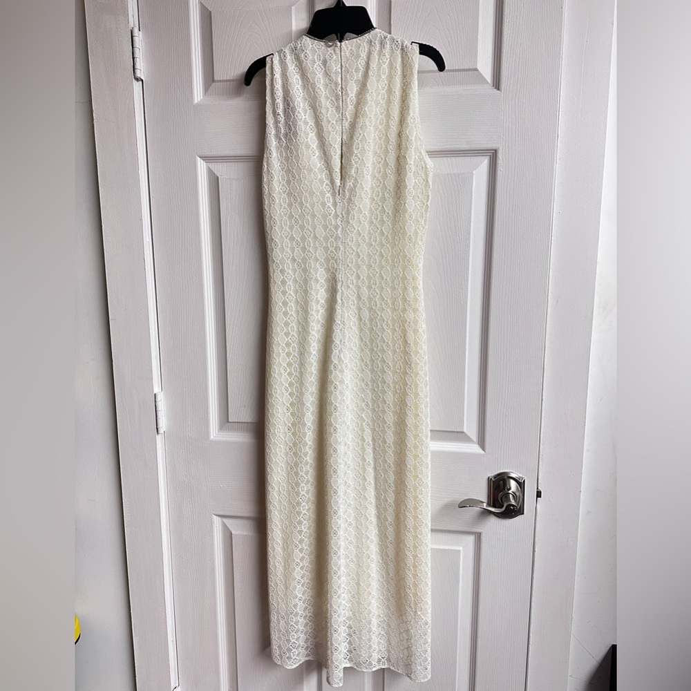 Diana Lace Midi Dress - Picture 6 of 7